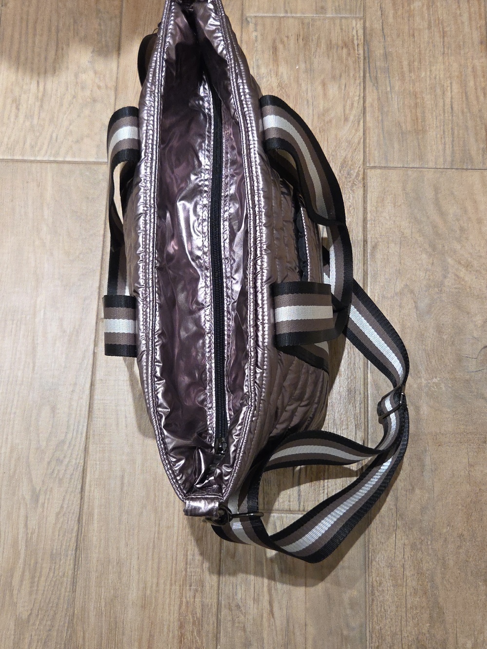 THINK ROYLN Life On The Fly Quilted Tote - Picture 3 of 4